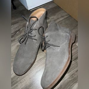 👞 NEVER WORN FRANCO SARTO Percy Gray Suede CHUKKA Boots w Laces 👞